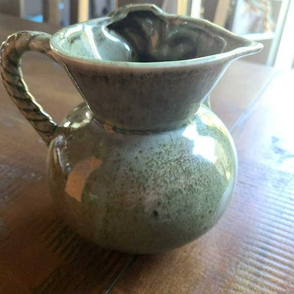 Artisan Pottery Art Vase Pitcher 3-D Flower Leaf Rope Look Handle Green Speckled - Picture 3 of 5